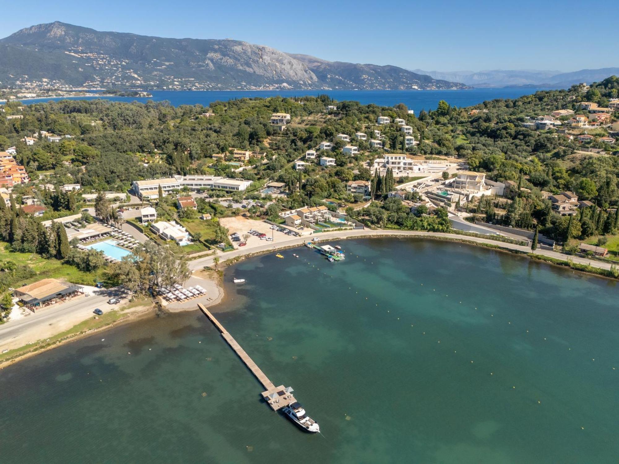 Rodostamo Hotel&Spa- Adults Friendly Kommeno  Exterior foto Aerial view of the town